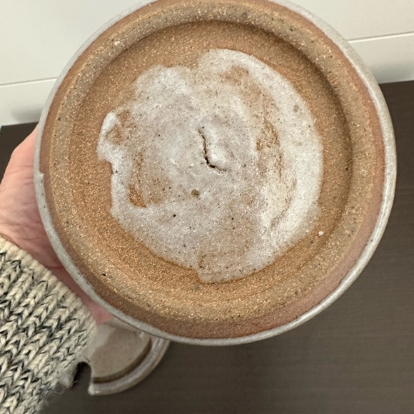 Vintage Studio Pottery Stoneware Lidded Condiment Jar / Salt Cellar - Picture 4 of 4